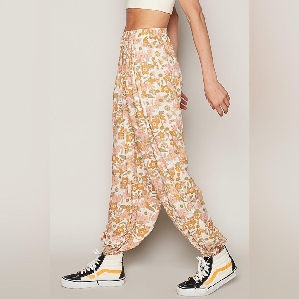 634. POL LAST 1! Harem Pants Multicolor Bohemian Floral Clearance Silky Pockets - Picture 8 of 8